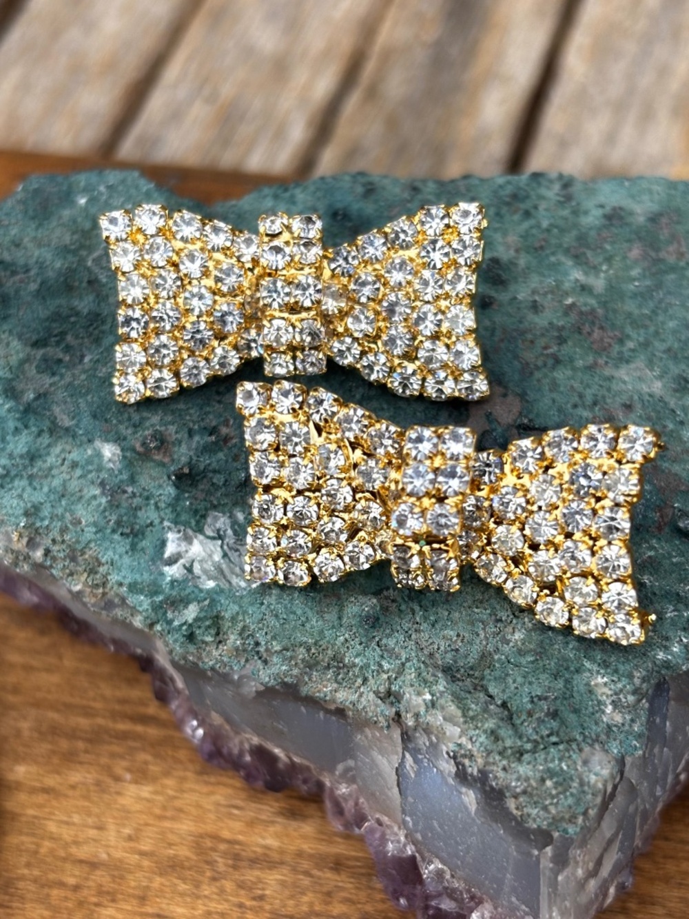 Vintage Laura Vogel Rhinestone Bow Earrings | Gold Tone | 1980s